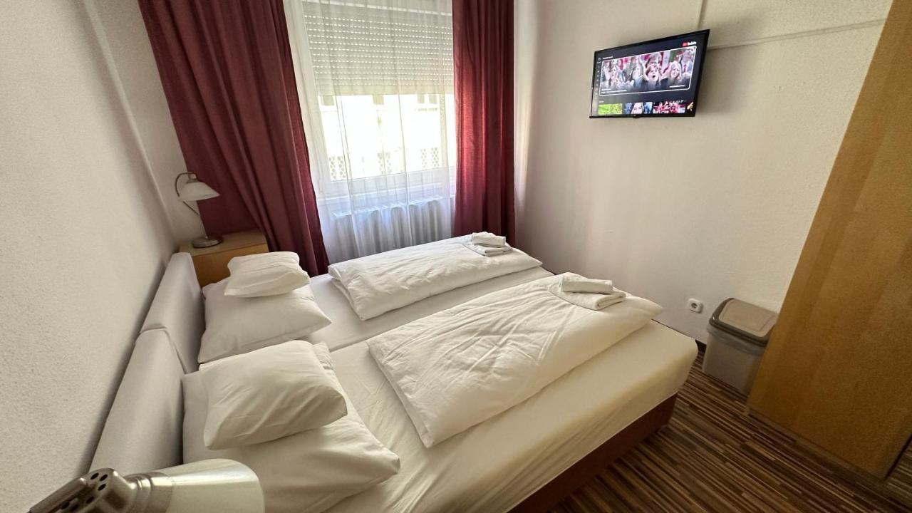 H1 Apartmanok Budapest Exterior photo