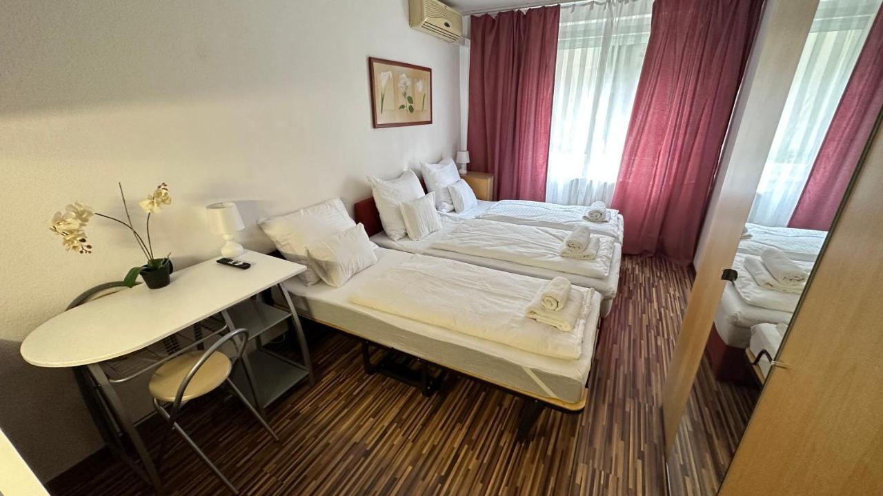 H1 Apartmanok Budapest Exterior photo