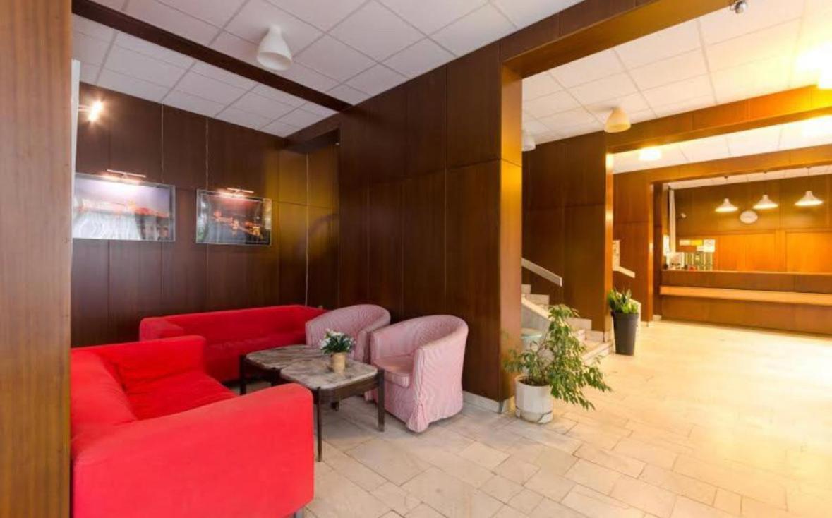 H1 Apartmanok Budapest Exterior photo